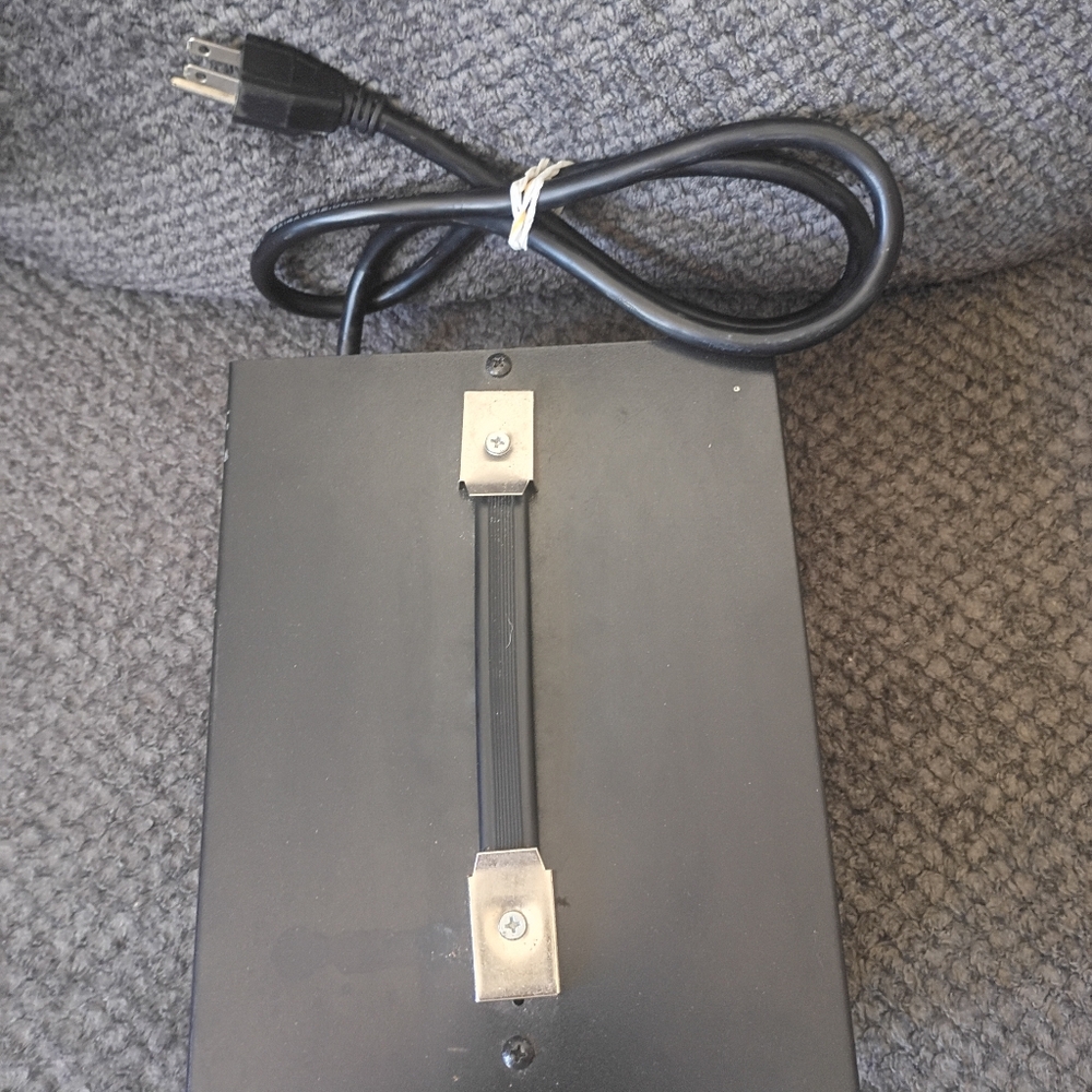 Elc Step Up & Down Transformer T-3000 View 4